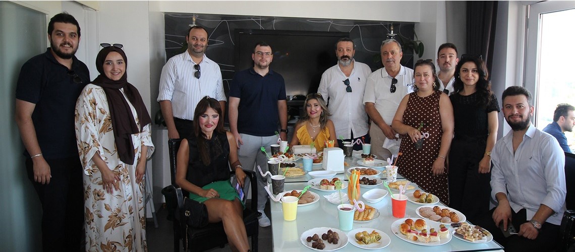 BAROMUZCA, YENİ ADLİ YIL MÜNASEBETİYLE MESLEKTAŞLARIMIZ ONURUNA KOKTEYL DÜZENLENDİ