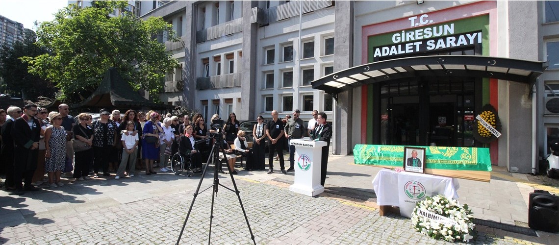 MESLEKTAŞIMIZ AV.YILMAZ SÜTLAŞ’I GİRESUN ADLİYESİNDE DÜZENLENEN TÖRENİN ARDINDAN SON YOLCULUĞUNA UĞURLADIK