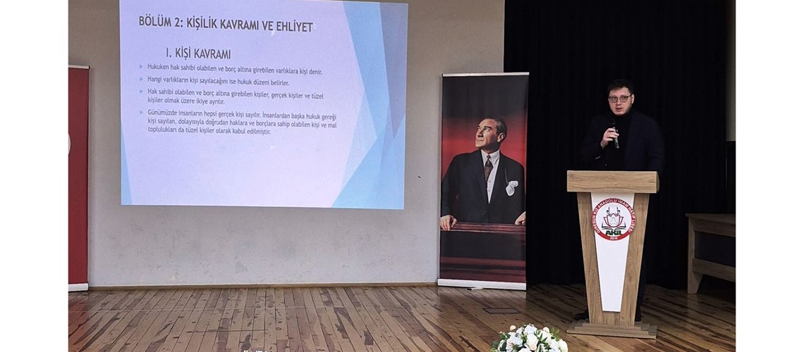 BAROMUZCA ÇOCUK KORUMA KANUNU KAPSAMINDA UYGULANAN TEDBİRLER VE OKUL ORTAMINDA GÖRÜLEN SUÇLAR İLE İLGİLİ ADLİ SÜREÇ KONULU EĞİTİM VERİLDİ