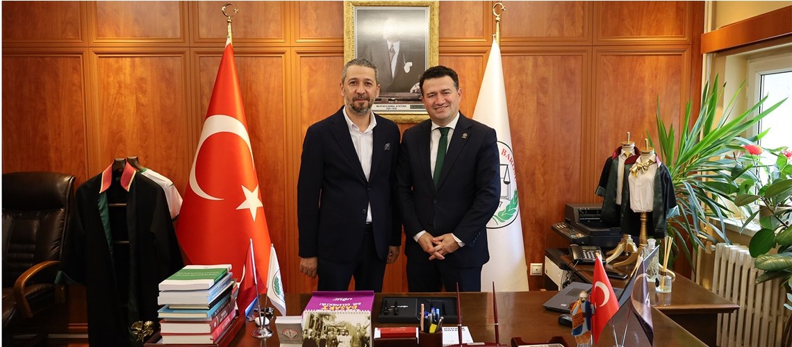 ÖZEL GİRESUN UĞUR ANADOLU LİSESİNDEN BARO BAŞKANLIĞIMIZA ZİYARET