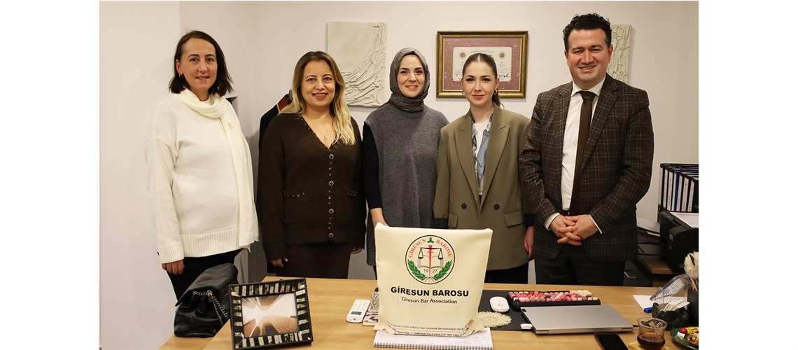 MESLEKTAŞIMIZ AV.ŞEYMA NUR KAYA’YI BÜROSUNDA ZİYARET ETTİK