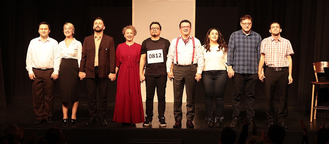 BARO TİYATRO KULÜBÜMÜZ YENİ OYUNUYLA ÜÇ GÜN BOYUNCA SAHNE ALDI