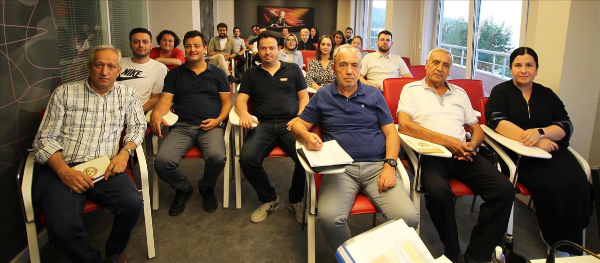 TİCARET HUKUKU UZMAN ARABULUCULUK EĞİTİMİ DÜZENLEDİK